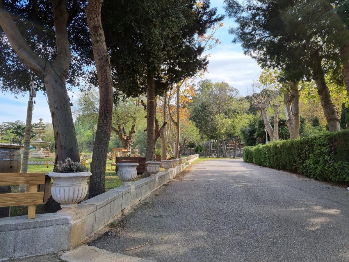 Bungalow Nomad Felicitat Villa L' Escala Esterno foto