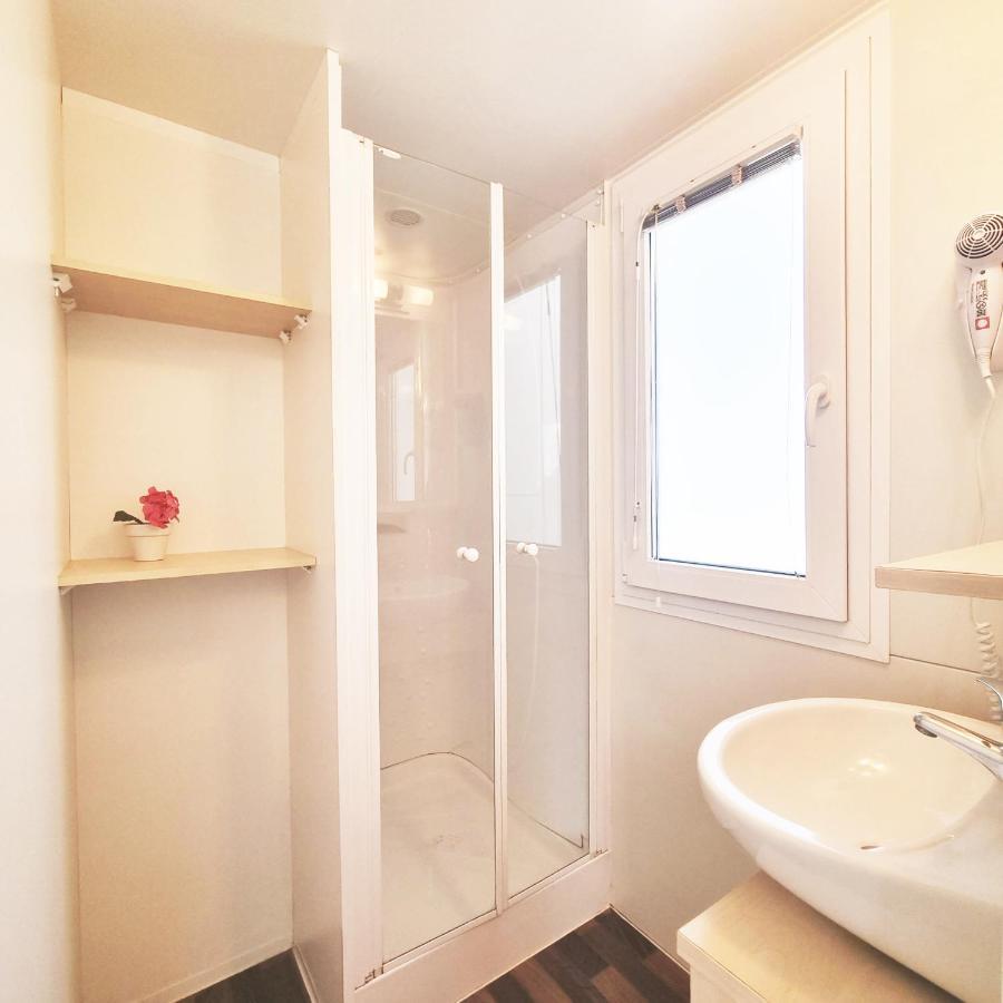Bungalow Nomad Felicitat Villa L' Escala Esterno foto